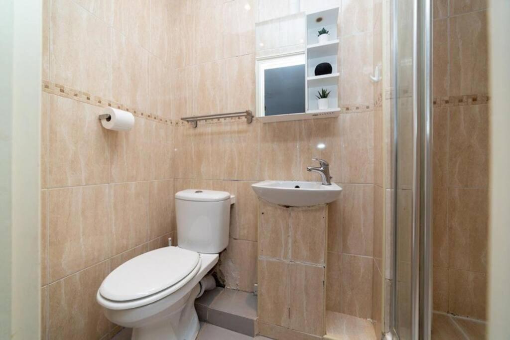 Ferienwohnung Baron London Exterior foto